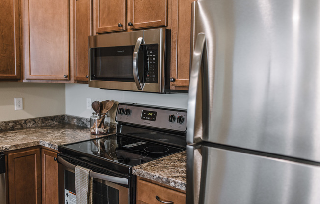 3 beds, 2 baths, 1,242 sqft, $1,750, Unit 4201-308