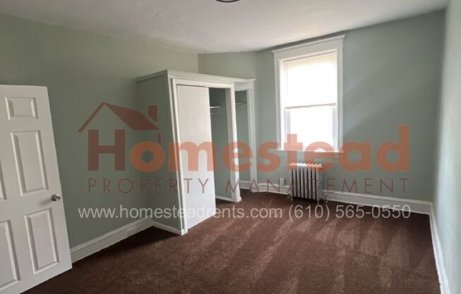 2 beds, 1 bath, $1,050