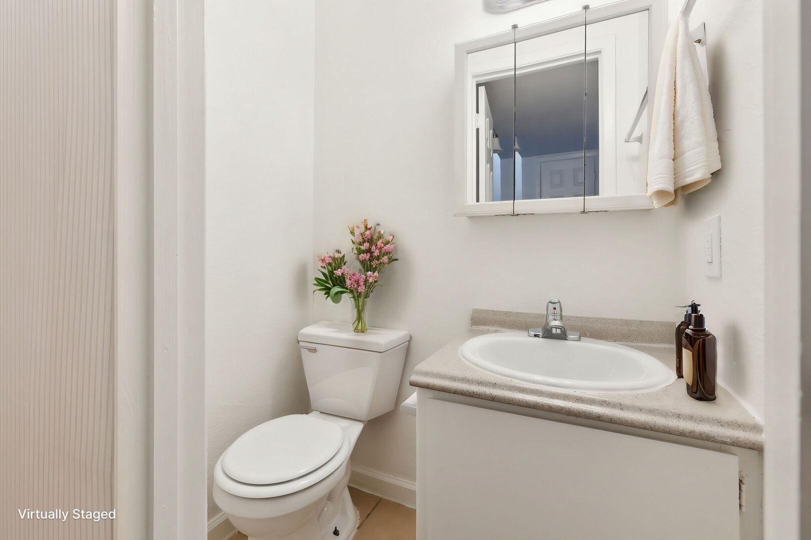 CrestWind Townhomes and Apartments