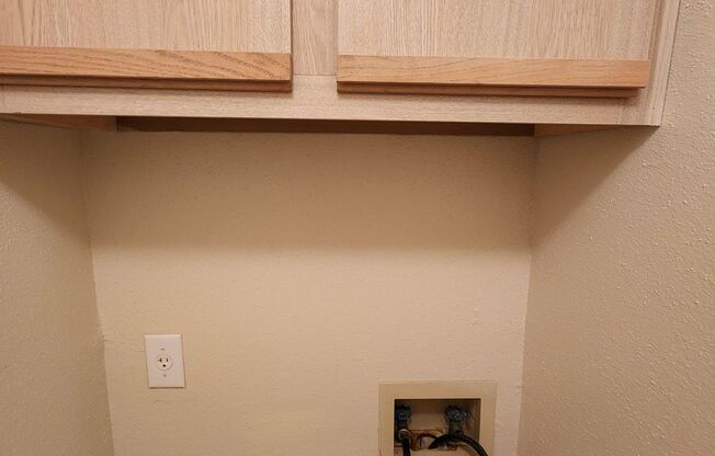 1 bed, 1 bath, 660 sqft, $1,325, Unit 505-u