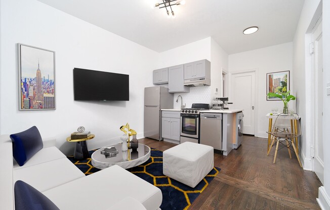 118 E 91 ST