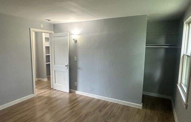 2 beds, 1 bath, $1,150