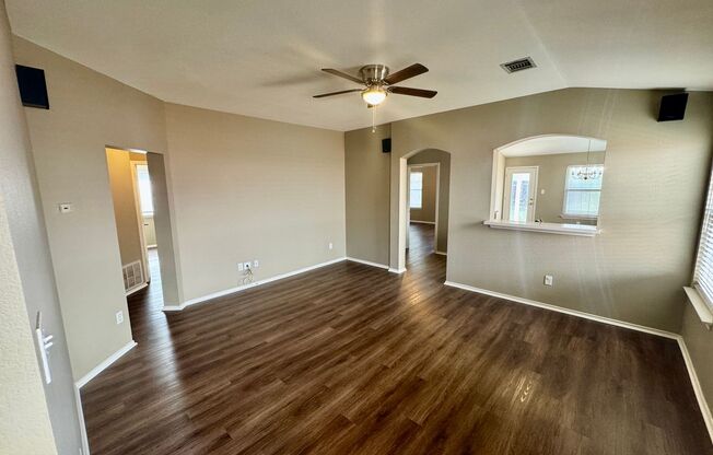 Great 3BD 2BA home in Blockhouse Creek: Cedar Park