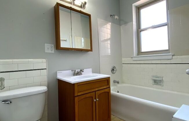 832-840 Washington Blvd