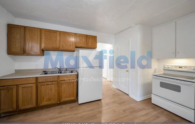 1 bed, 1 bath, 600 sqft, $1,000, Unit Unit 6