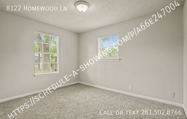8122 HOMEWOOD LN