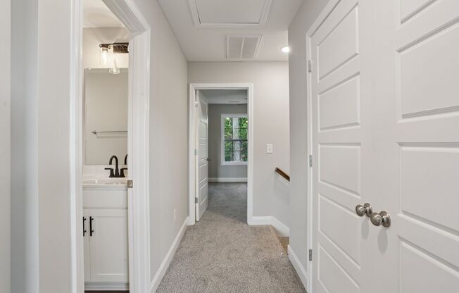 4 beds, 3 baths, 1,425 sqft, $1,795, Unit 201