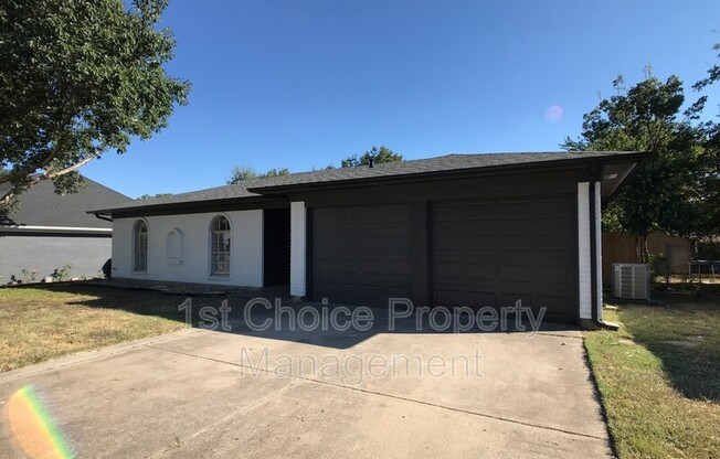 6040 BLUERIDGE DR