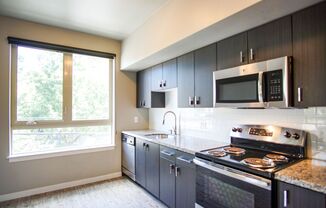 1 bed, 1 bath, $1,375, Unit 204