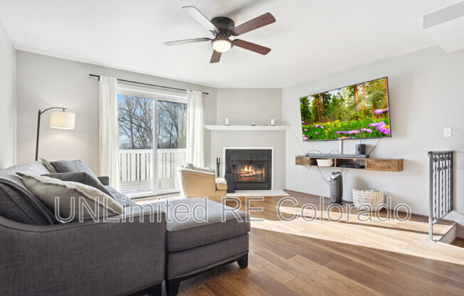 9044 W 63 AVE