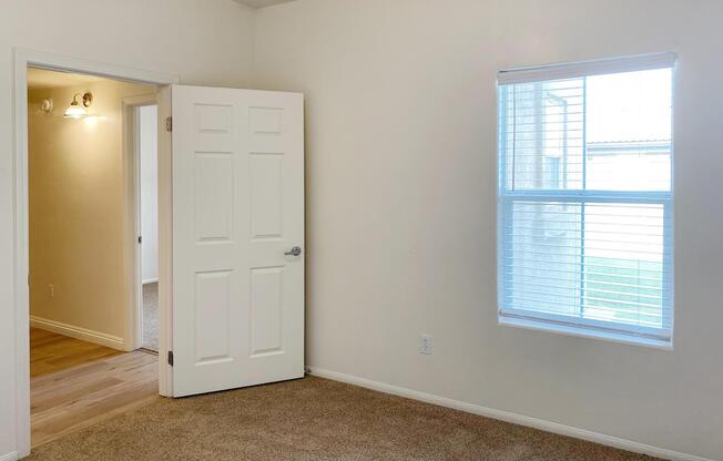 2 beds, 2 baths, 937 sqft, $1,750