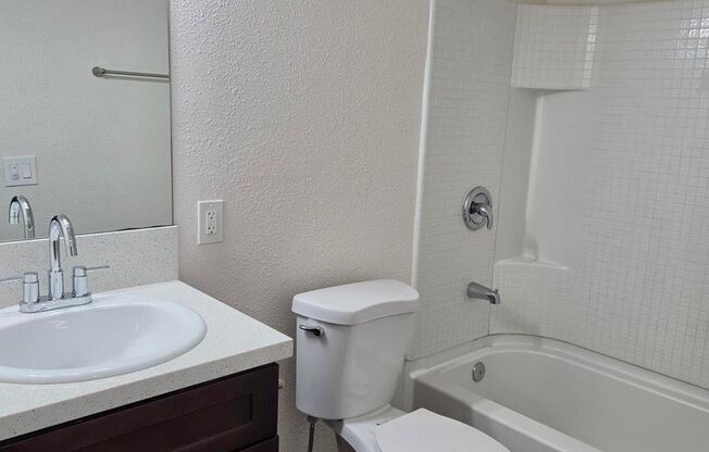 1 bed, 1 bath, 720 sqft, $1,795, Unit 406-02