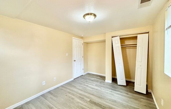 2 beds, 1 bath, $1,350