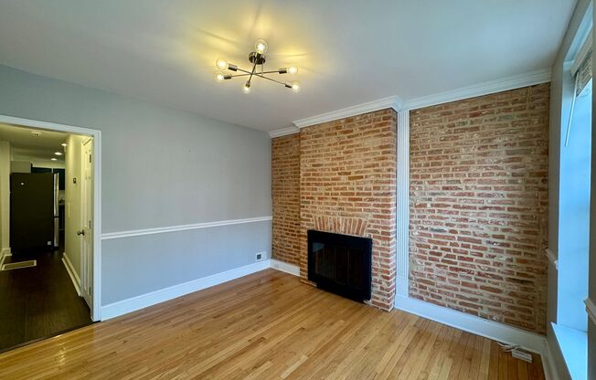 Charming 2 Bedroom/ 2 Bathroom Townhome in Riverside neighborhood, MD!