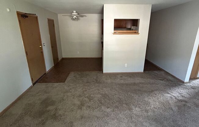 Hanson Court Apartments
