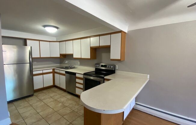 1 Bedroom 1 Bathroom Near University of Denver Campus