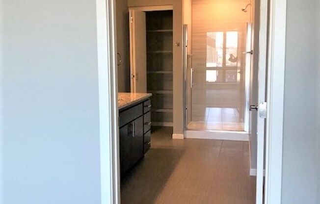 1 bed, 1 bath, 676 sqft, $1,750, Unit 111
