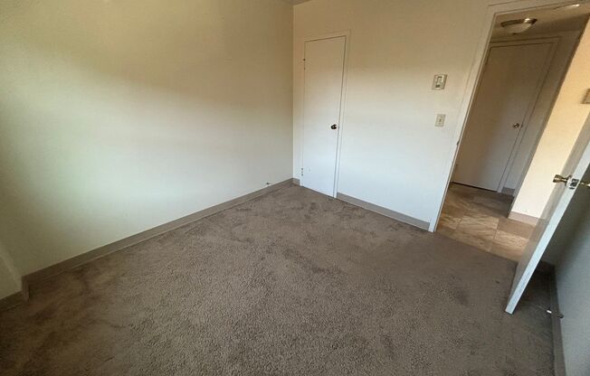 1 bed, 1 bath, $905, Unit 404