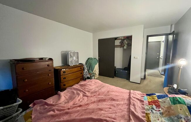 1 bed, 1 bath, $1,095, Unit 207