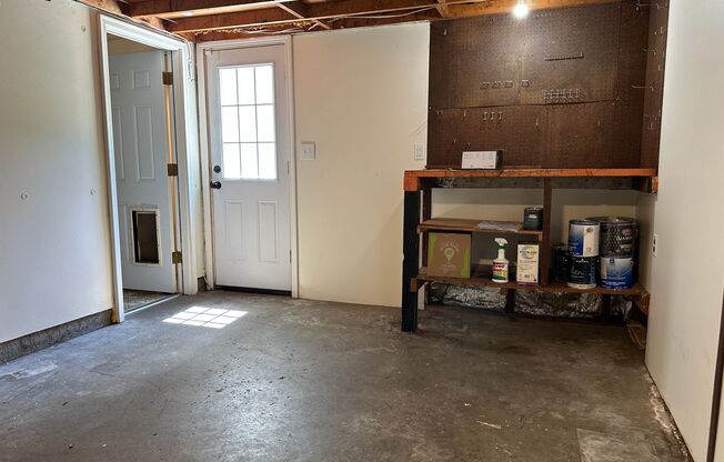 Vintage Updated Greenwood Gem! 3 bed/1 bath for a 12 month rental