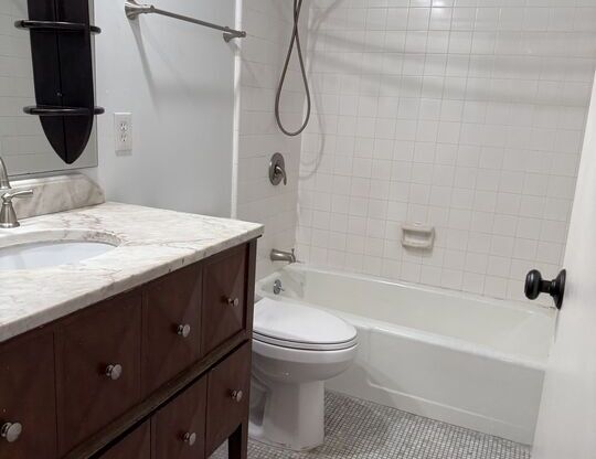 1 bed, 1 bath, 849 sqft, $2,900, Unit 3105