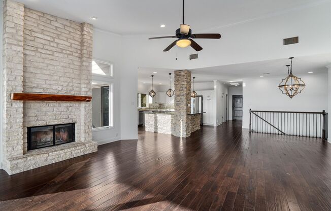 106 Confidence Cv, Lakeway, Texas 78734