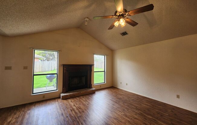 Great Location off the Loop & Rock St / Fridge, Washer & Dryer Included / Wood Burning Fire Place /Large Fenced in Yard / NBISD
