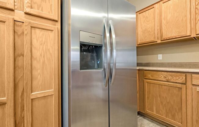 Fantastic 4BR in popular area of Litchfield Park
