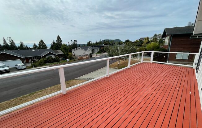 4 beds, 2.5 baths, $3,800