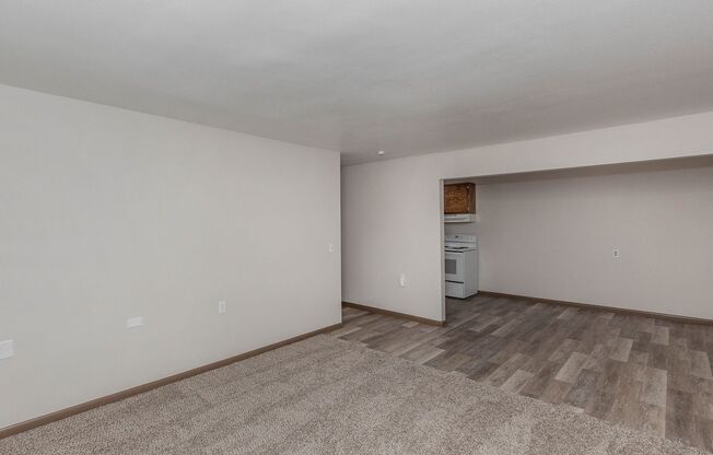 2 beds, 1 bath, 850 sqft, $795, Unit 3535 N Main Street Apt C-7