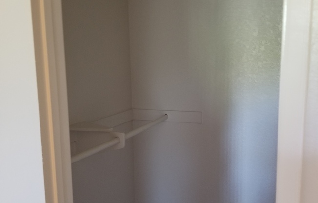 2 beds, 2 baths, 900 sqft, $2,200, Unit 49
