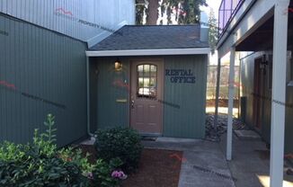 1 bed, 1 bath, 640 sqft, $1,140, Unit #33