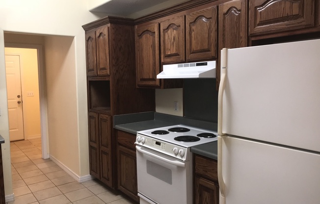 3 beds, 2 baths, $1,700