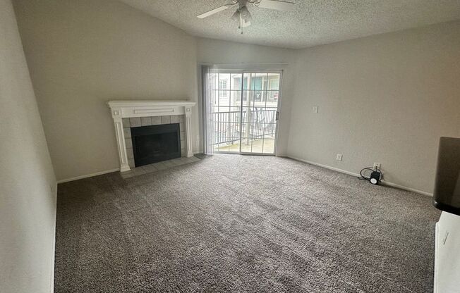 1 bed, 1 bath, 530 sqft, $899, Unit 112
