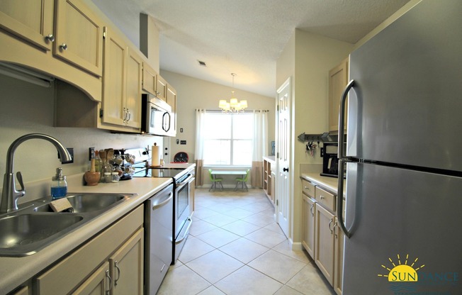 3 beds, 2 baths, $2,000