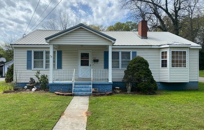 200 Main Street, Oxford, AL 36203       3 Bedroom  2 Bath