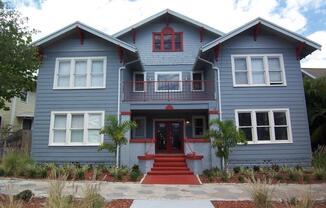 111 6 AVE N