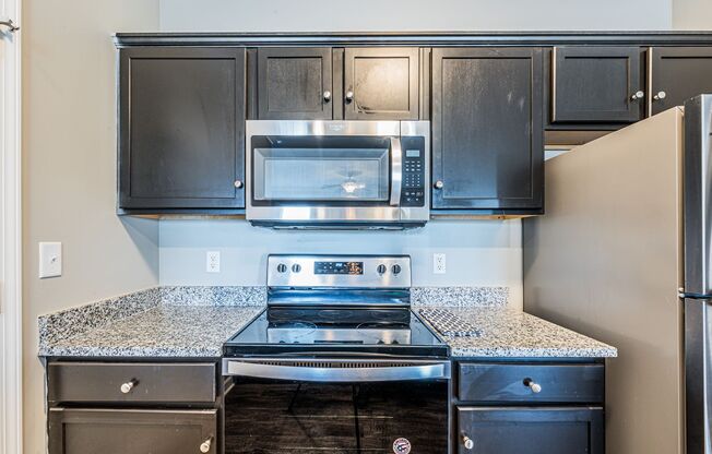 1 bed, 1 bath, 715 sqft, $999, Unit Building F-Unit 307