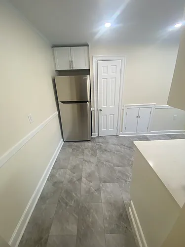 14 BISHOP RD