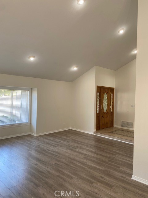 8751 SARI AVE