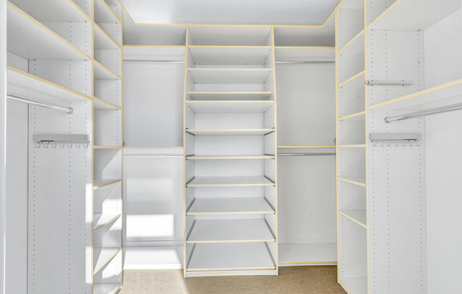 3 beds, 2.5 baths, $17,500, Unit PH2