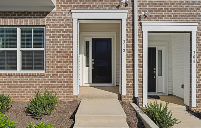 312 CHESAPEAKE CMNS