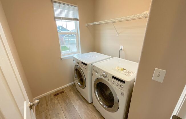 4 beds, 3 baths, $2,550