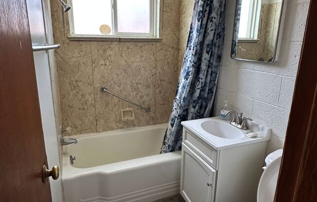 Studio, 1 bath, 362 sqft, $725, Unit #1