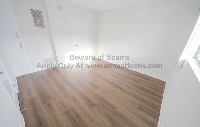1 bed, 1 bath, $2,295, Unit 33-347