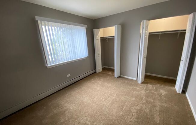 2 beds, 1 bath, 984 sqft, $1,695, Unit 155 118