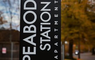 2 beds, 1 bath, $1,075, Unit 1170 #04