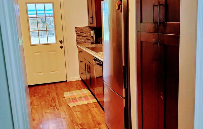 Wonderful 3 bedroom, 1 bathroom  home recently updated!