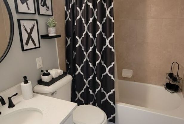1 bed, 1 bath, 652 sqft, $707, Unit 816