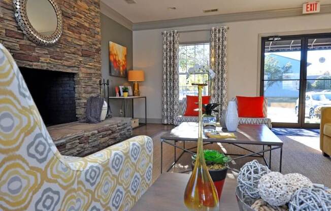 clubhouse at Pavilion Lakes Apartments